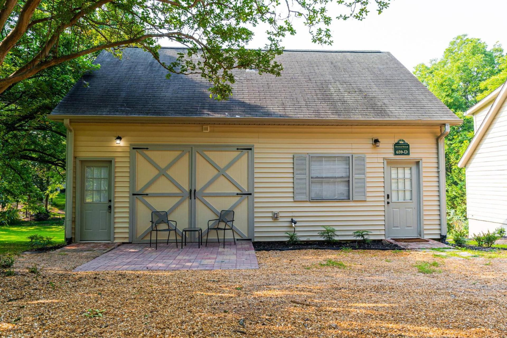 Peaceful & Modern Historic Norcross Home Exterior photo